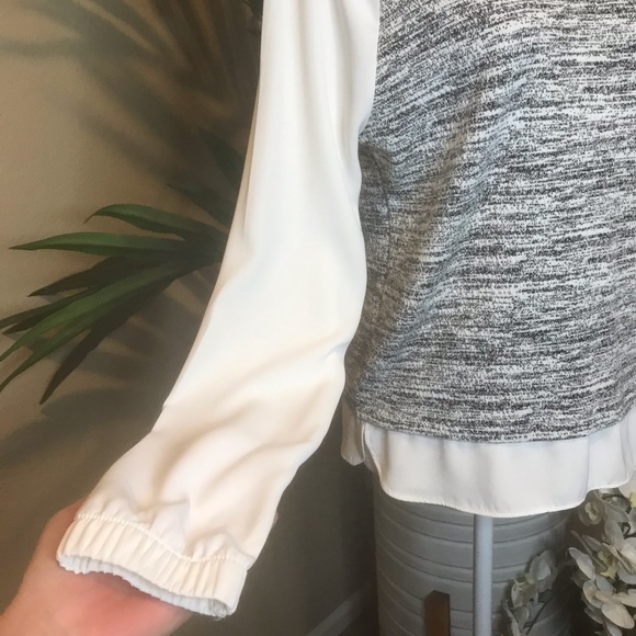 Calvin Klein Top- Size: S - Black and White - Picture 11 of 16